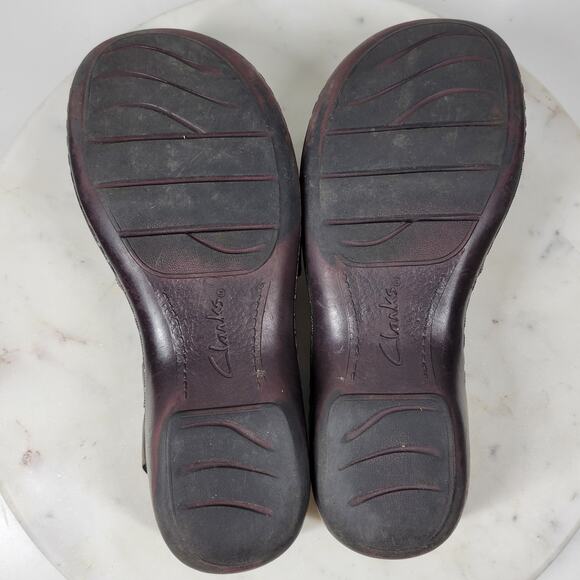 Clarks Bendables Leather Sandals Womens 7 Gold Metallic Slingback Closed Toe - Picture 12 of 13